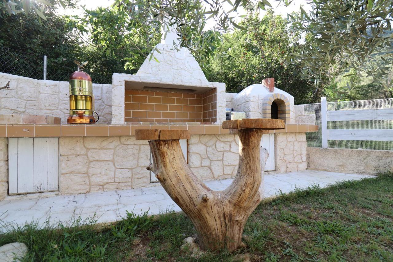 Doukádes Theonymfi Luxury Villas מראה חיצוני תמונה