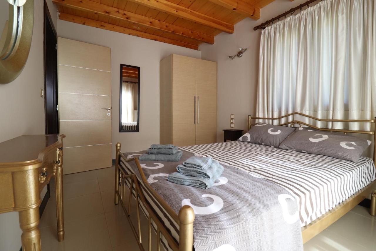 Doukádes Theonymfi Luxury Villas מראה חיצוני תמונה