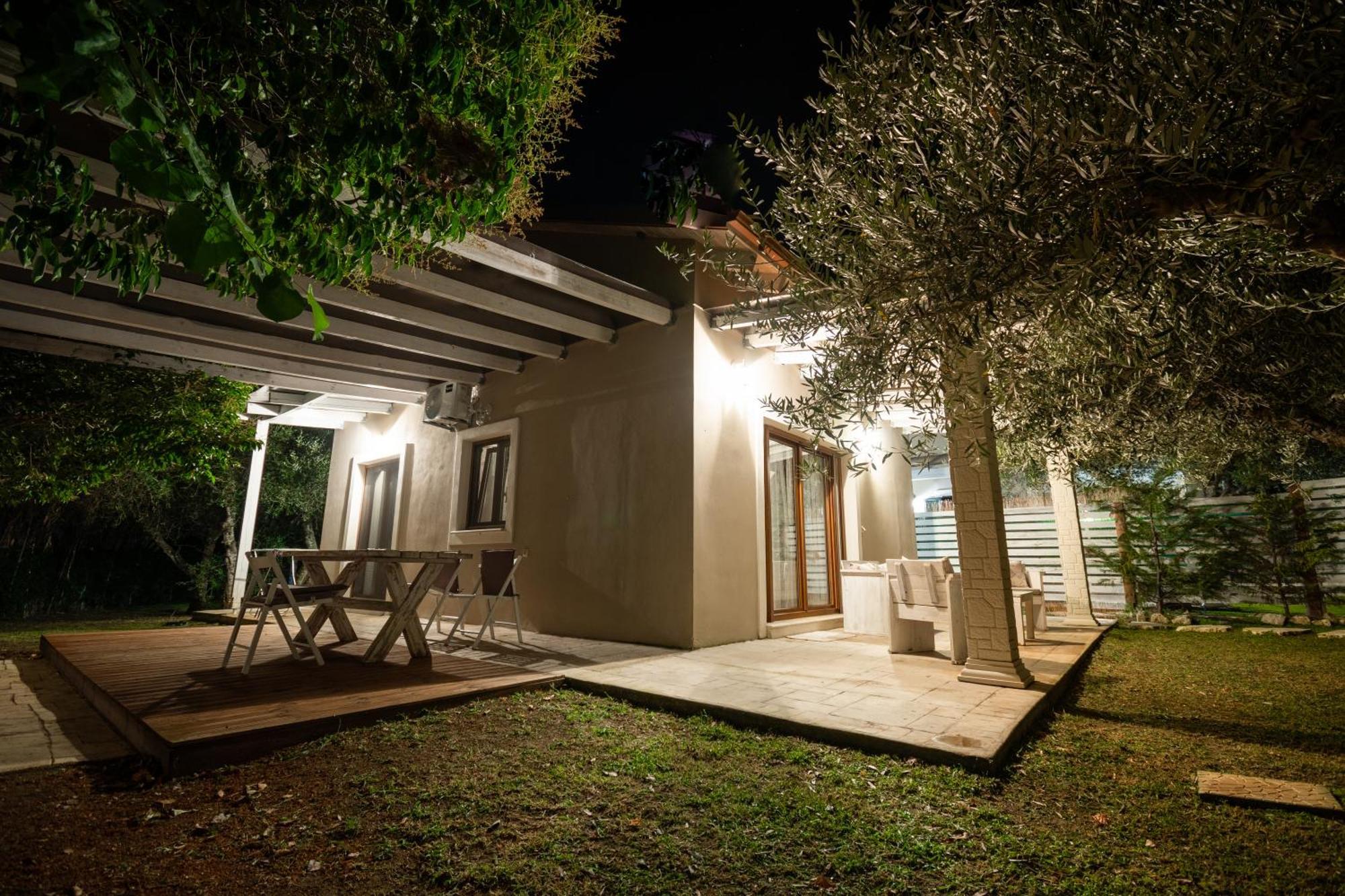 Doukádes Theonymfi Luxury Villas חדר תמונה