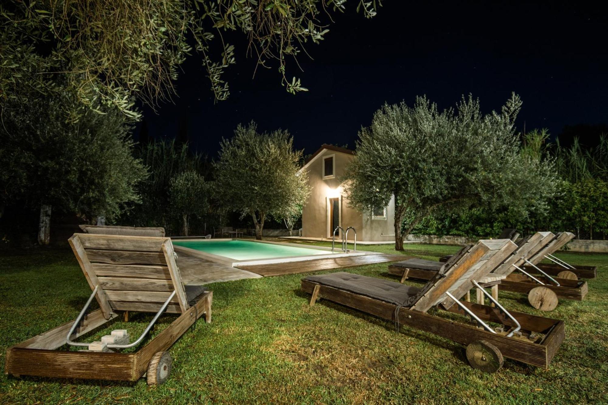Doukádes Theonymfi Luxury Villas חדר תמונה
